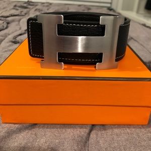 BRAND NEW HERMÈS BLACK LEATHER BELT